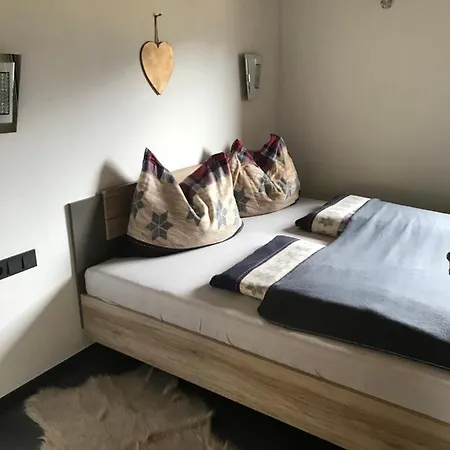 Ferienwohnung Schwaiger 韦斯滕多夫